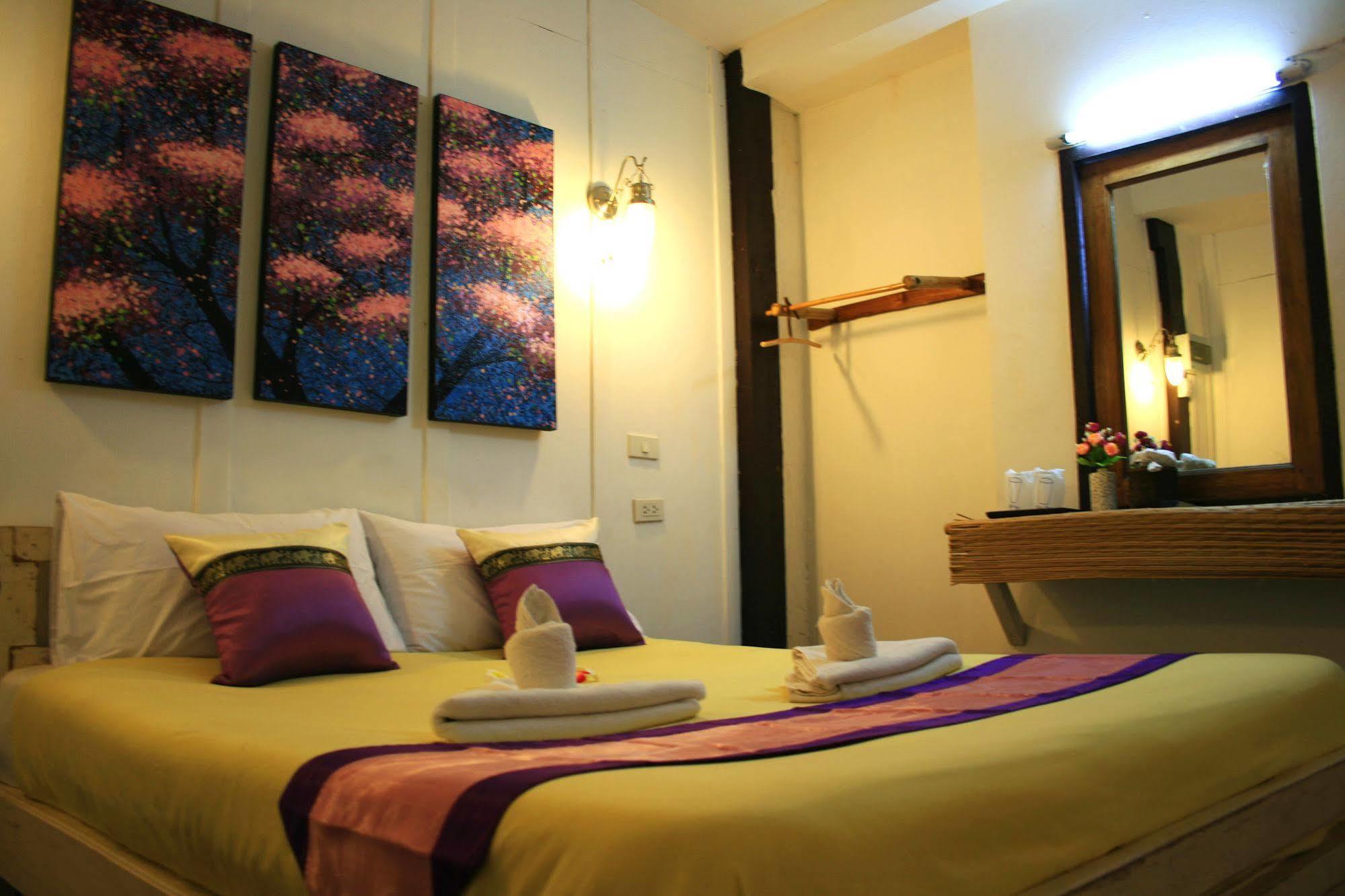 מלון Paifah Boutique House מראה חיצוני תמונה